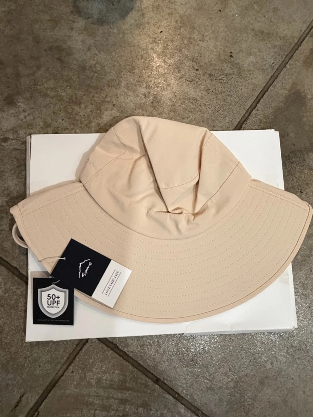 Beige UPF 50+ Wide Brim Sun Hat Neck Flap Ponytail Hole NWT - Picture 2 of 6
